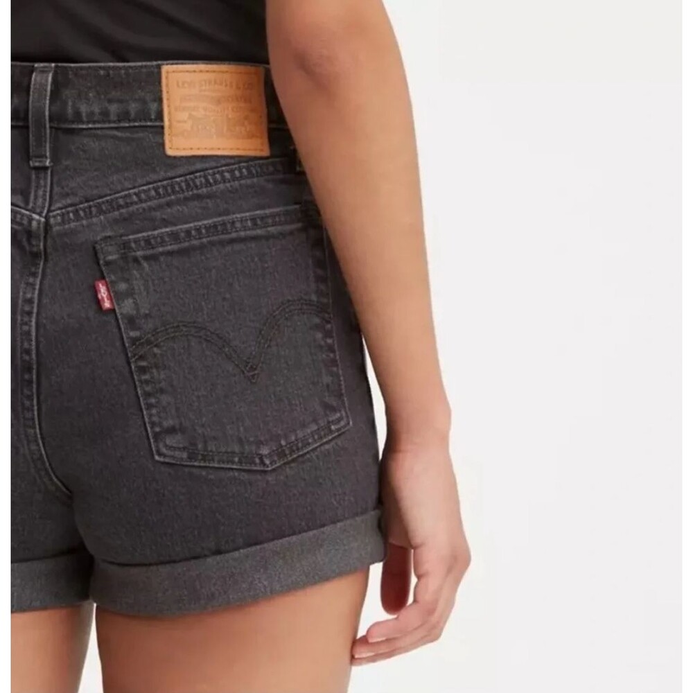 LEVIS  | Women’s Wedgie Short Drk Gray • Sz 24